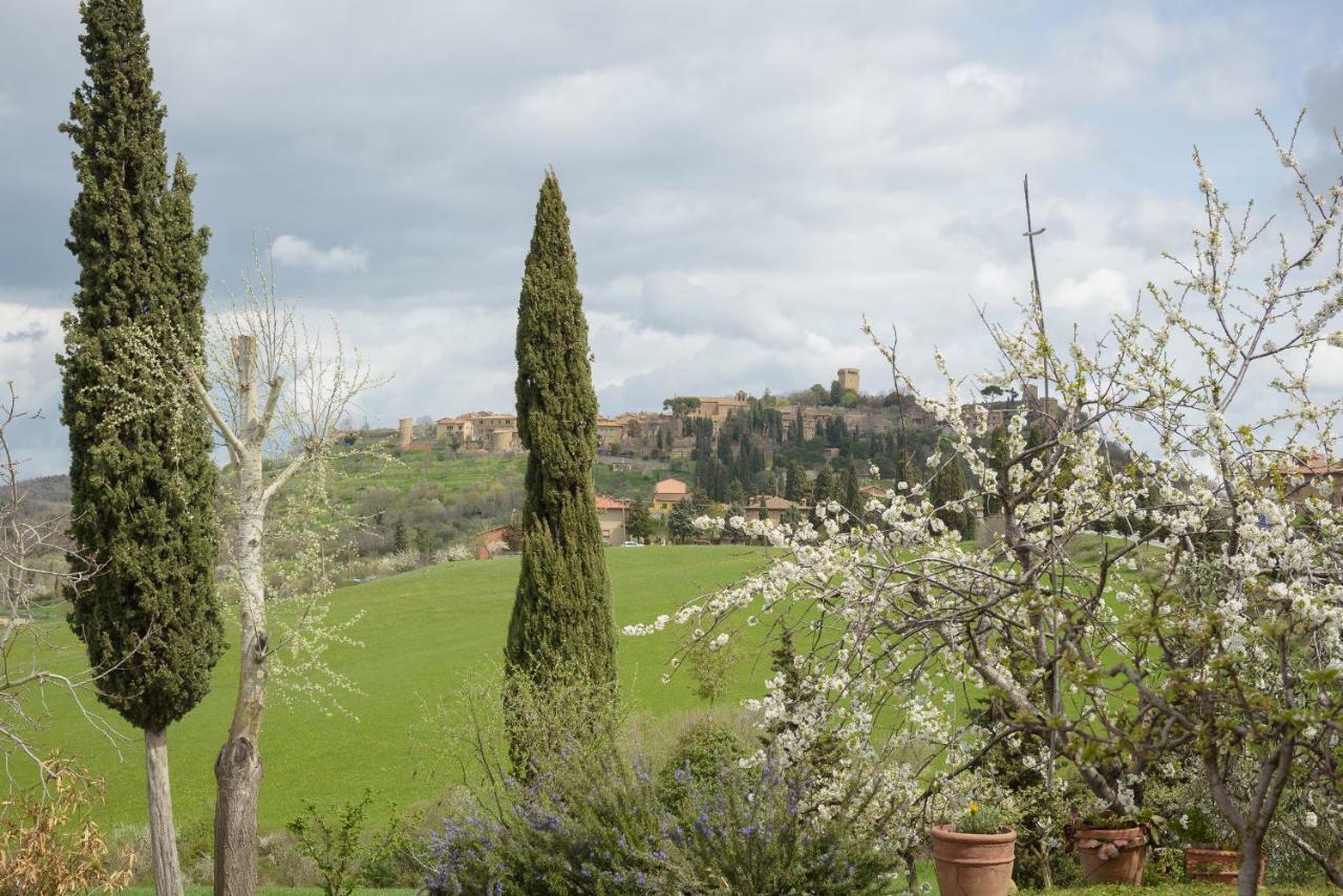 Villa Agriturismo Campo Alla Piana Monticchiello Exterior foto