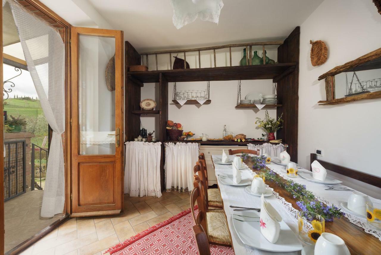 Villa Agriturismo Campo Alla Piana Monticchiello Exterior foto